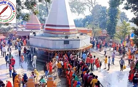 महाशिवरात्रि पर ईटहिया मंदिर में उमड़ी भरी भक्तों की भीड़ ! नेपाल से भी पहुंचे श्रद्धालु, सुबह 4 भेजे से शुरू हुआ जलाभिषेक !