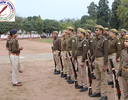 SP पीलीभीत द्वारा शुक्रवार की परेड एवं पुलिसकर्मियों की कार्यप्रणाली का निरीक्षण !