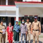 मा. मुख्यमंत्री जी के ड्रग्स फ्री देवभूमि मिशन-2025 को साकार करते SSP नैनीताल प्रहलाद मीणा ! युवाओं को नशे की गिरफ्त से बचाने हेतु कड़ा प्रहार, 02 महिला सहित 04 नशे के तस्कर गिरफ्तार ! SOG / लालकुआँ पुलिस ने रोडवेज बस से परिवहन कर रहे एक स्मैक तस्कर को 200 नशीले इंजेक्शन के साथ किया गिरफ्तार ! कोतवाली हल्द्वानी पुलिस ने 02 महिला सहित 03 स्मैक तस्करों को किया गिरफ्तार स्मैक बरामद !