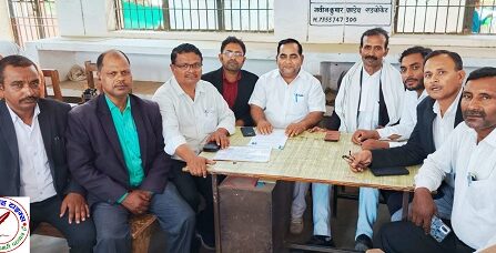 जनपद न्यायालय परिसर में पानी और शौचालय की समस्या को हल करने की मांग !