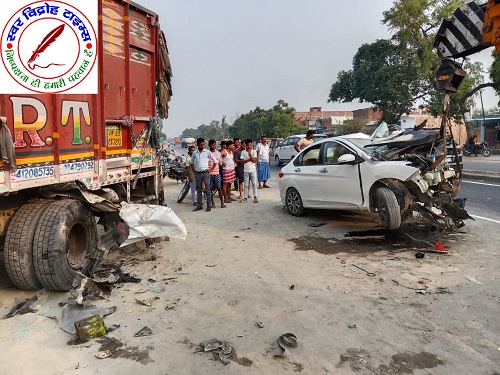 मार्ग दुर्घटना में डाक्टर समेत दो बच्चों की मौत महिला डॉक्टर की स्थिति अत्यधिक गंभीर !