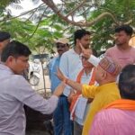 SDM और वरिष्ठ समाजसेवी के बीच भयंकर गहमा गहमी ! वीडियो वायरल !