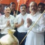 मुक्तेश्वर नाथ मंदिर में अभिषेक कर मुख्यमंत्री के दीर्घायु की कामना !