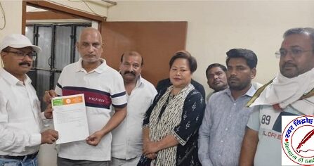 बिजली संकट को लेकर अध्यक्ष नौतनवा ने विद्युत विभाग को सौंपा माँग पत्र !