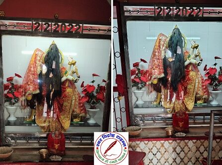 रयपुरिया दुर्गा मंदिर में चोरों ने हाथ किया साफ ! मां दुर्गा का नथिया, टीका, हार, करधनी, मुकुट, छत्र और दानपेटी लेकर चंपत हुए चोर ! सीसीटीवी कैमरे में कैद हुआ सारा वारदात !