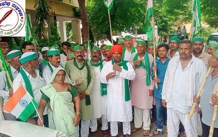 भारतीय किसान यूनियन ने ट्रैक्टर तिरंगा यात्रा मार्च निकाल कर SDM को सौंपा ज्ञापन !