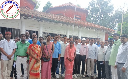 गोरखपुर SSP को ग्रामीण सफाई कर्मचारियों ने दिया ज्ञापन !