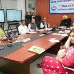 राज्य आपातकालीन परिचालन केंद्र में धराली में संचालित राहत और बचाव कार्यों की हुई समीक्षा !