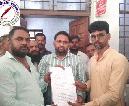 मॉडल शॉप अन्नपूर्णा भवन निर्माण के विरोध में ज्ञापन सौंपा !