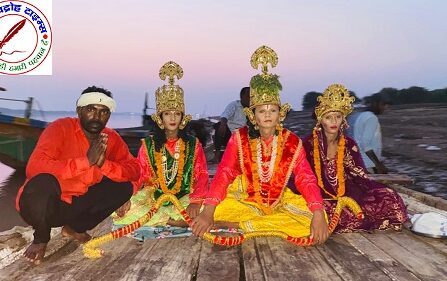 प्राचीन रामलीला सीखड़ में राम वन गमन का मंचन देख लीला प्रेमी हुए भाव विभोर !