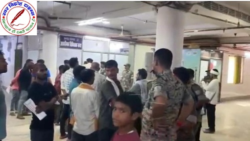 झारखण्ड के गोड्डा जिले में प्रशासनिक लापरवाही से बड़ा हादसा ! पानी की टंकी गिरने से दो आदिम जनजाति बच्चों की हुई मौत, तीन बच्चे घायल ! ''ग्रामीणों की माने तो यह कोई प्राकृतिक आपदा नहीं, बल्कि प्रशासनिक लापरवाही से हुई हत्या है !"
