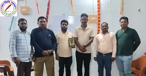 छत्तीसगढ़ राज्य से सूचनाधिकार कार्यकर्ता भेज रहे अलीगढ़ SSP को अपना विरोध पत्र, कर रहे डाटाबेस रजिस्टर बनाए जाने की माँग !