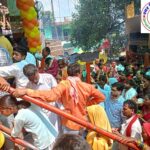 अष्टमी तिथि पर भक्तों ने मां शीतला के दरबार में हाजिरी लगाई ! बिहार से परिवार के साथ आया मां का अनन्य भक्त ने मां को गदहा चढ़ा कर मन्नत पूरा किया ! गुलाब, गेंदा, बेला, चमेली के फूलों से मां का किया गया था भव्य श्रृंगार !
