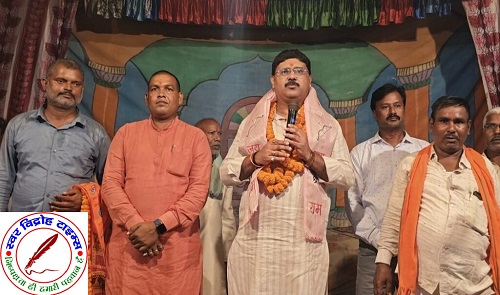 श्रीरामलीला मंचन का विधायक ऋषि त्रिपाठी ने किया उद्घाटन, ग्रामीणों से बोले – राम हमारे आदर्श हैं
