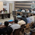 सदर तहसील सभागार में एसडीएम दीपक गुप्ता ने की एसआईआर कार्यों की समीक्षा ! एईआरओ व सुपरवाइजर को दिए आवश्यक दिशा-निर्देश, कहा- समयबद्ध तरीके से पूरा करें कार्य !