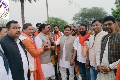 बिहार में एनडीए की जीत पर भाजपा कार्यकर्ताओं ने मनाया जश्न !