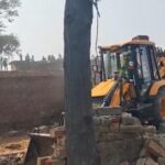 जलालाबाद तहसील के गांव रौली बोरी में चला प्रशासन का बुलडोजर !
