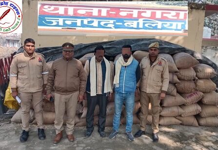 थाना नगरा जनपद बलिया पुलिस द्वारा धारा 316 (3), 61 (2), 317 (4), 317 (5) BNS से सम्बन्धित 02 नफर अभियुक्तों को किया गया गिरफ्तार, अभियुक्तों के कब्जे / निशानदेही से 67 क्विंटल गेंहू (100 अदद बोरी में कीमत लगभग 180900/ रुपये) बरामद ।