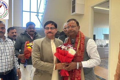 भाजपा प्रदेश अध्यक्ष का भव्य स्वागत ! पूर्व मंत्री से शिष्टाचार भेंट में हुई राजनीति पर चर्चा !