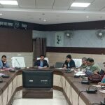व्यवसायिक शिक्षा को बढ़ावा देने को लेकर विकास भवन सभागार में समीक्षा बैठक !