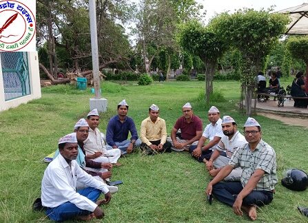 एनपीएस, यूपीएस के विरोध में एक अप्रैल को काला दिवस मनाएंगे शिक्षक - कर्मचारी !