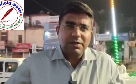 पेट्रोल की कोई कमी नहीं है गोरखपुर के जिलाधिकारी का फरमान !