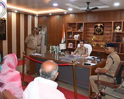 SP शक्ति मोहन अवस्थी ने की जनसुनवाई, शिकायतों के समयबद्ध निस्तारण के दिए निर्देश !