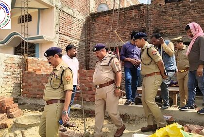 चाकू बाजी की सूचना पर तत्काल स्थानीय पुलिस मौके पर पहुंची !