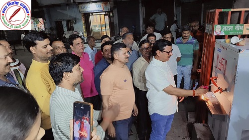 अनपरा बाजार में भाजपा के 46वें स्थापना दिवस पर नि:शुल्क वाटर कूलर का उदघाटन !