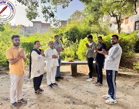 स्व. श्री नीरज माथुर जी के निधन पर अलीगढ़ में आयोजित की गई शोक सभा !